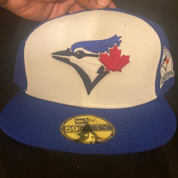 Brand New Toronto Blue Jays 40th Season Fitted Cap🔥 - Picture 1 of 5